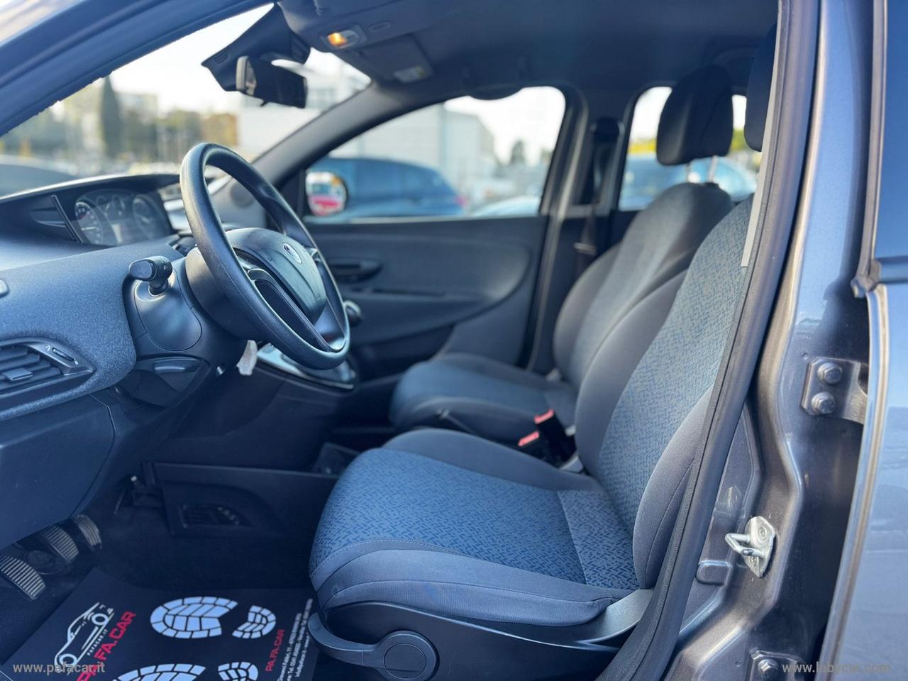 LANCIA Ypsilon 1.0 FireFly 5p.S&S Hybrid Silver