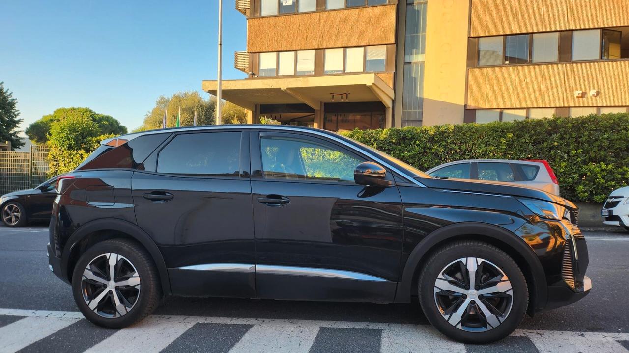 Peugeot 3008 BlueHDi 130 S&S Allure