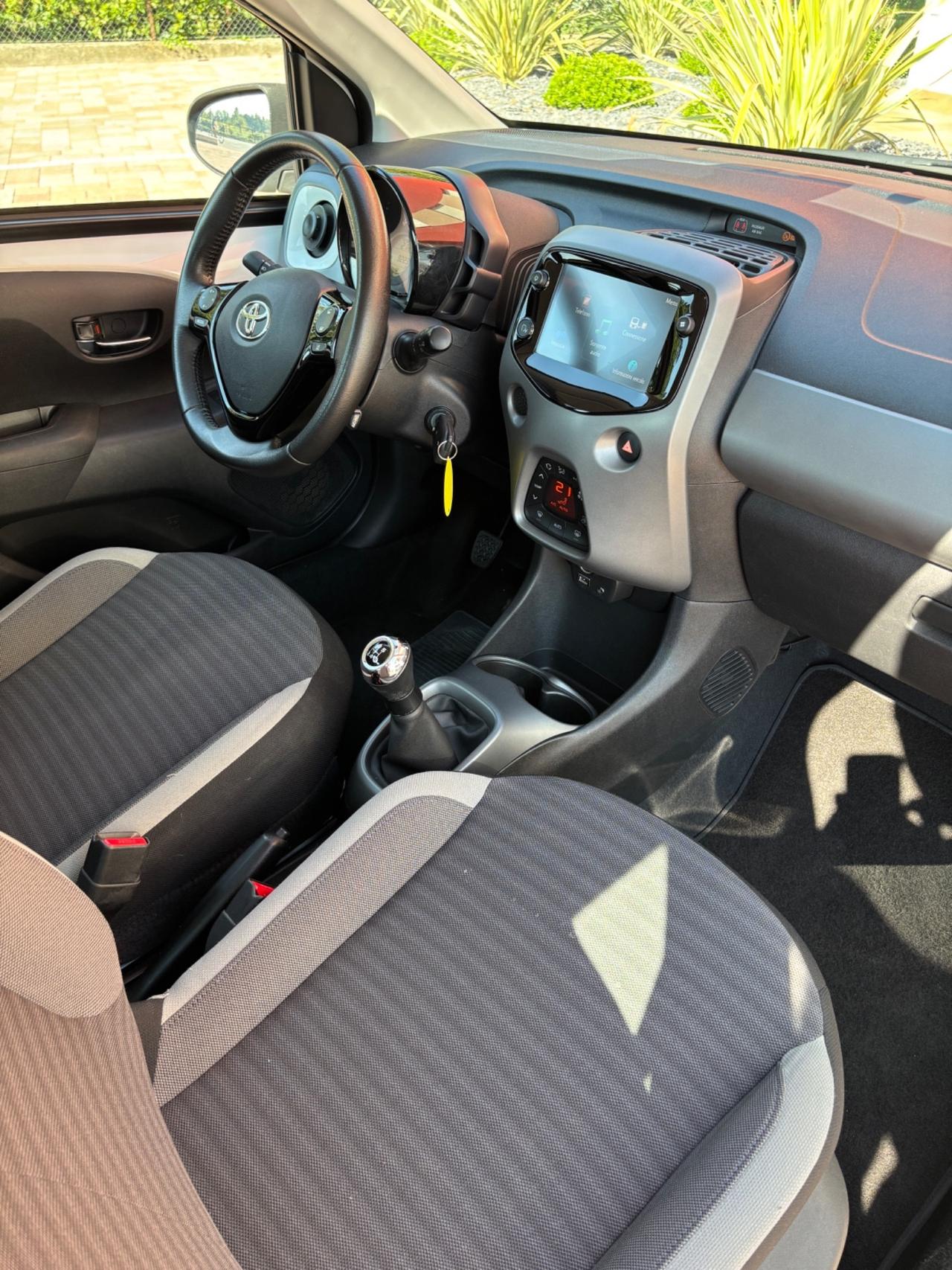 Toyota Aygo 1.0 VVT-i 72 CV 5 porte