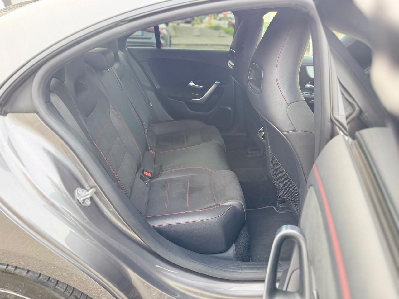 Mercedes-Benz CLA 180 Premium CLA 180 D #7164