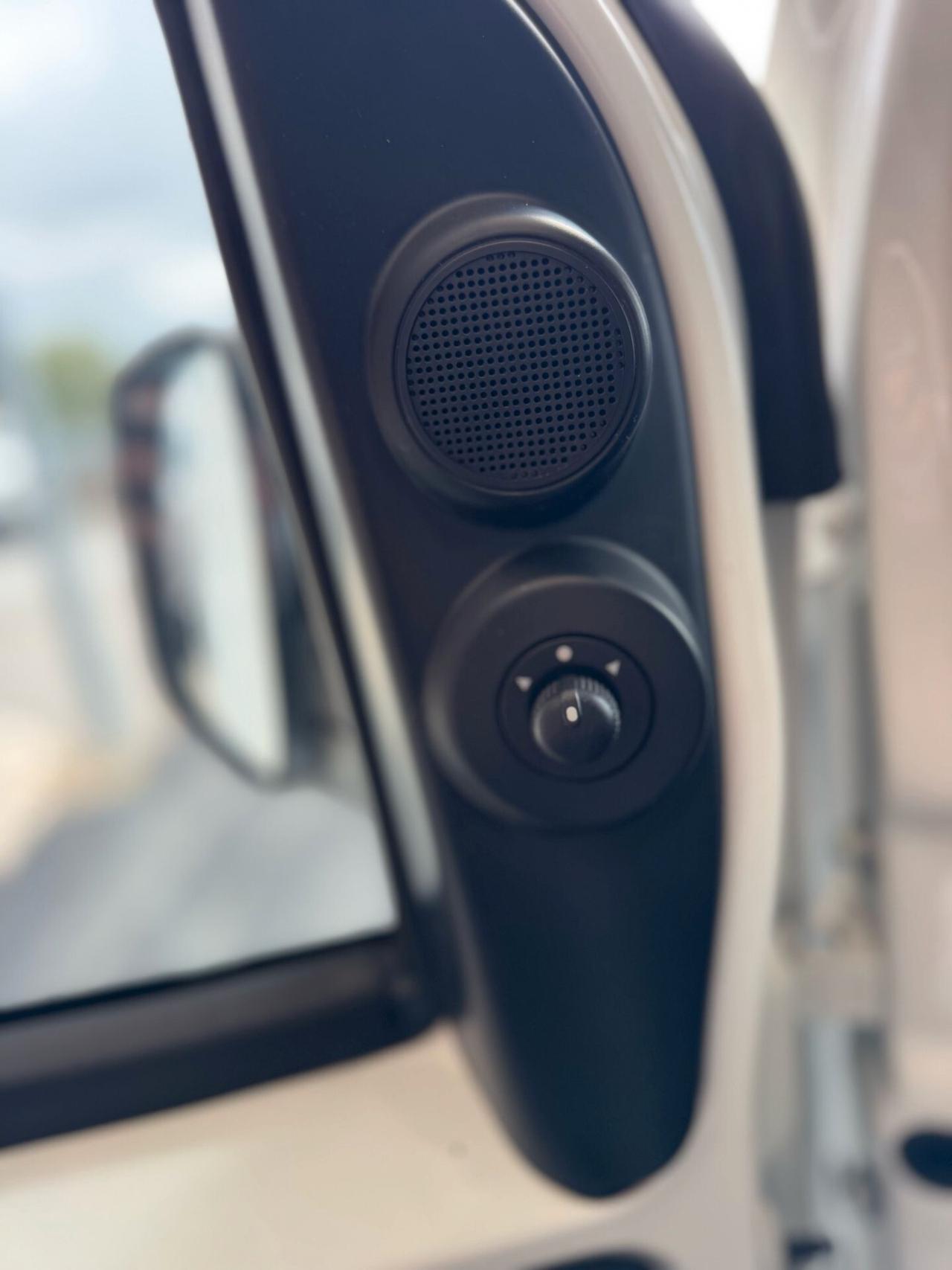 Fiat Fiorino 1.3 MJT 95CV Cargo
