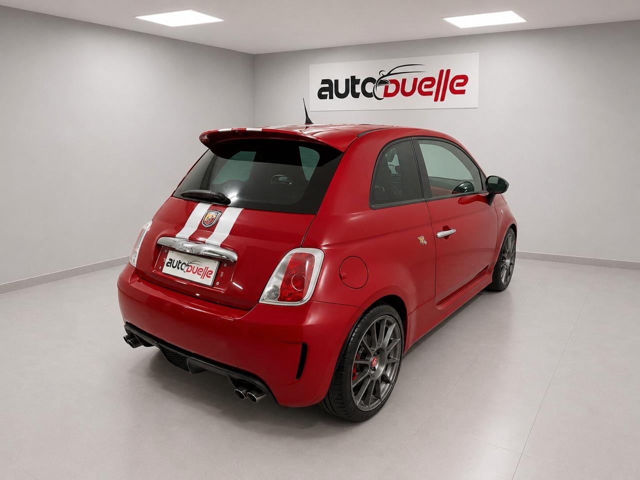 Abarth 500 1.4 Turbo T-Jet ESSESSE