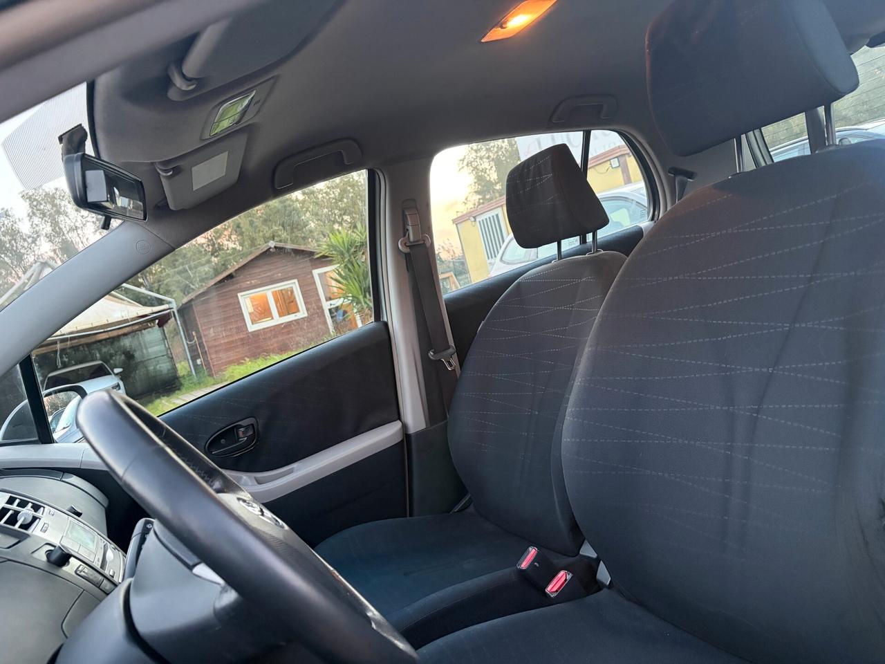 TOYOTA YARIS 1.0 69CV ANNO 2007 ADATTA NEOPATENTATI