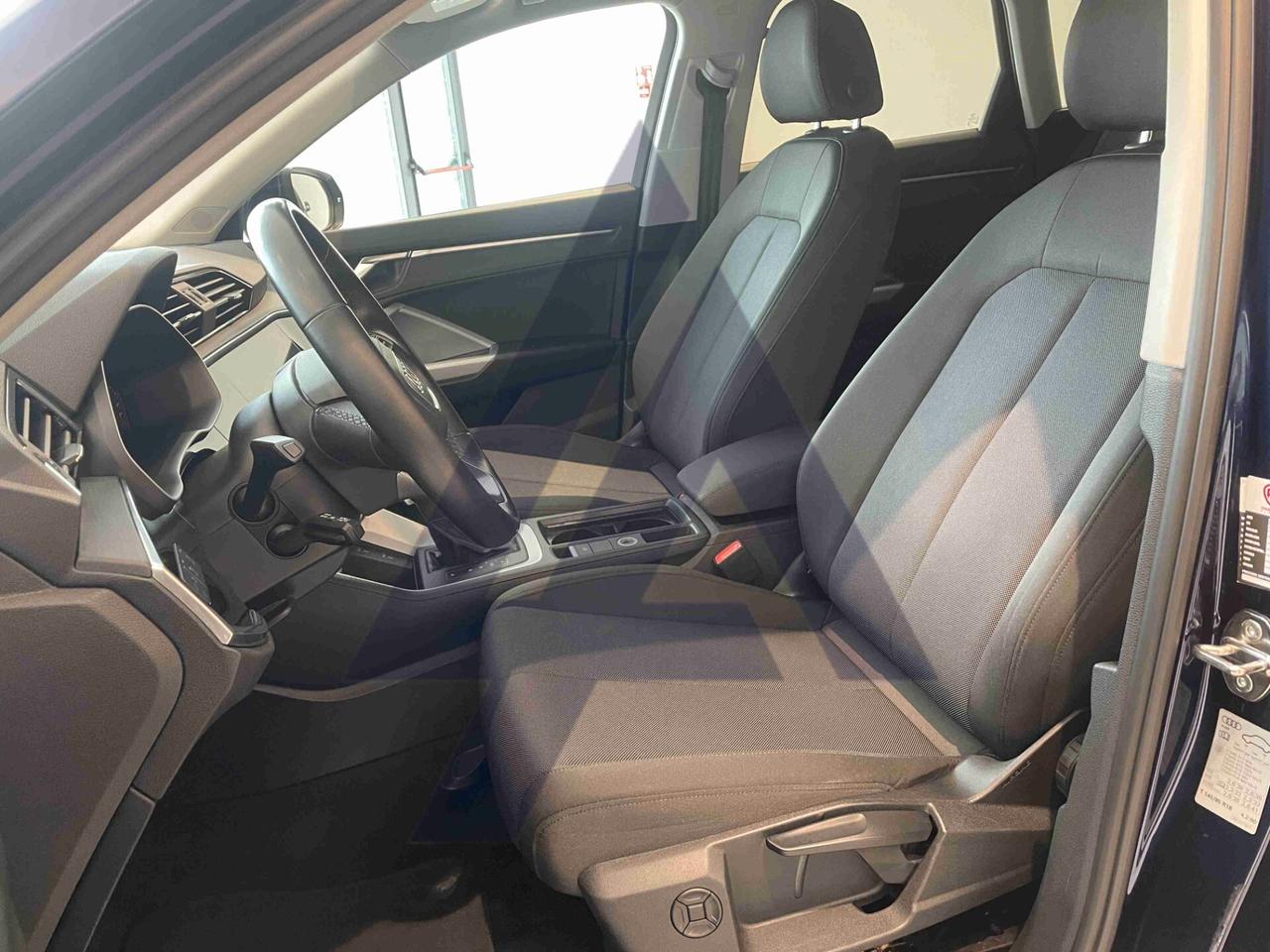 Audi Q3 35 TDI S tronic Business Advanced