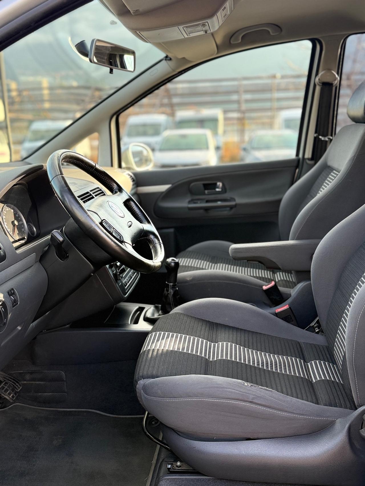 Volkswagen Sharan 2.0 TDI 140cv