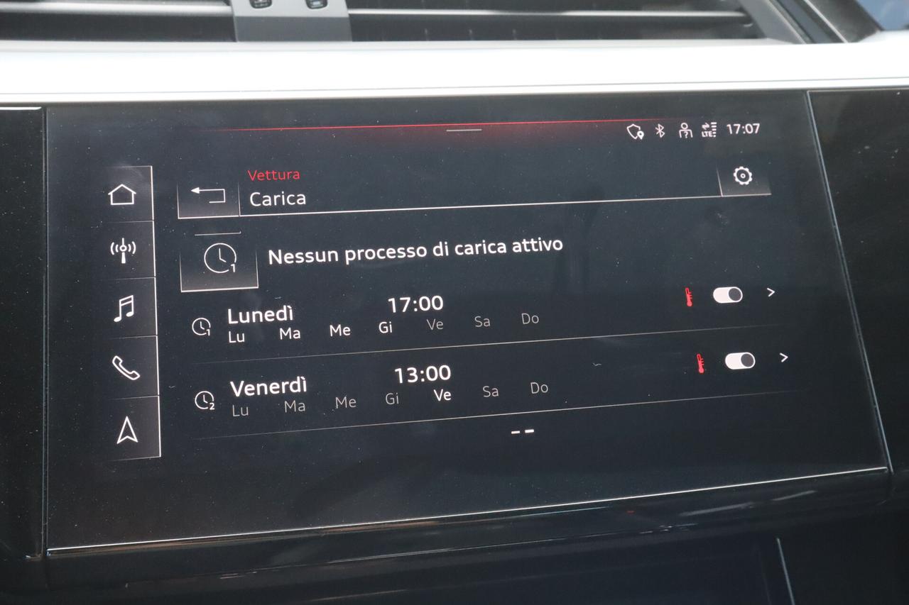 Audi e-tron 55 Quattro 408 CV Black Line - Cerchi da 21" Gancio traino