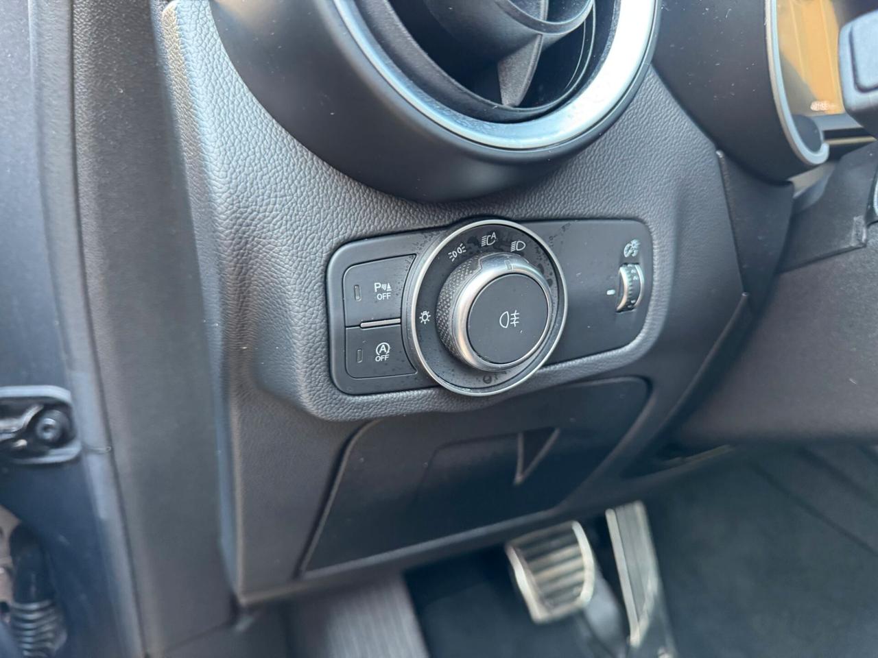 Alfa Romeo Stelvio 2.2 Turbodiesel 160 CV AT8 RWD Competizione