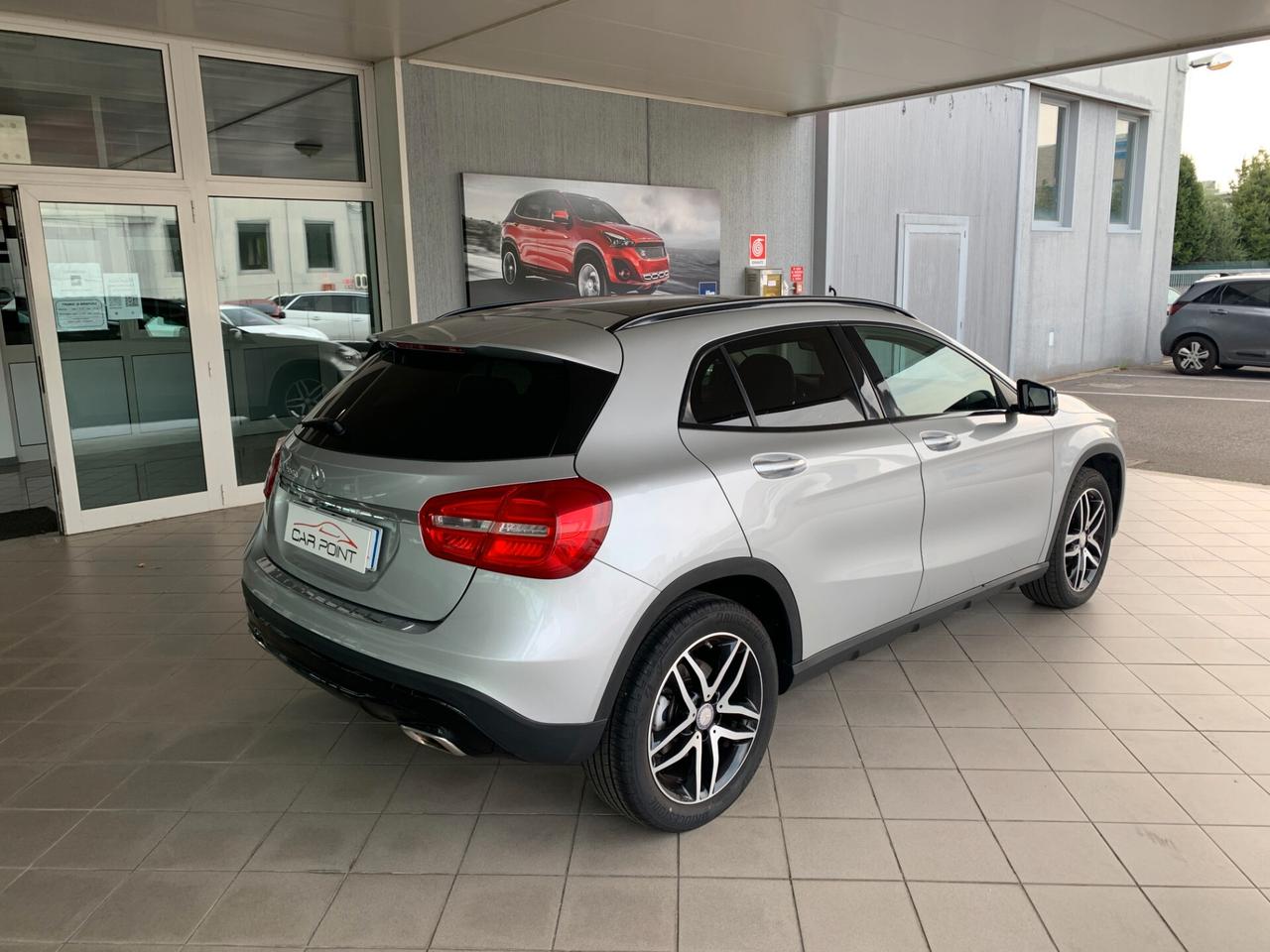 Mercedes-benz GLA 200 d Automatic Sport