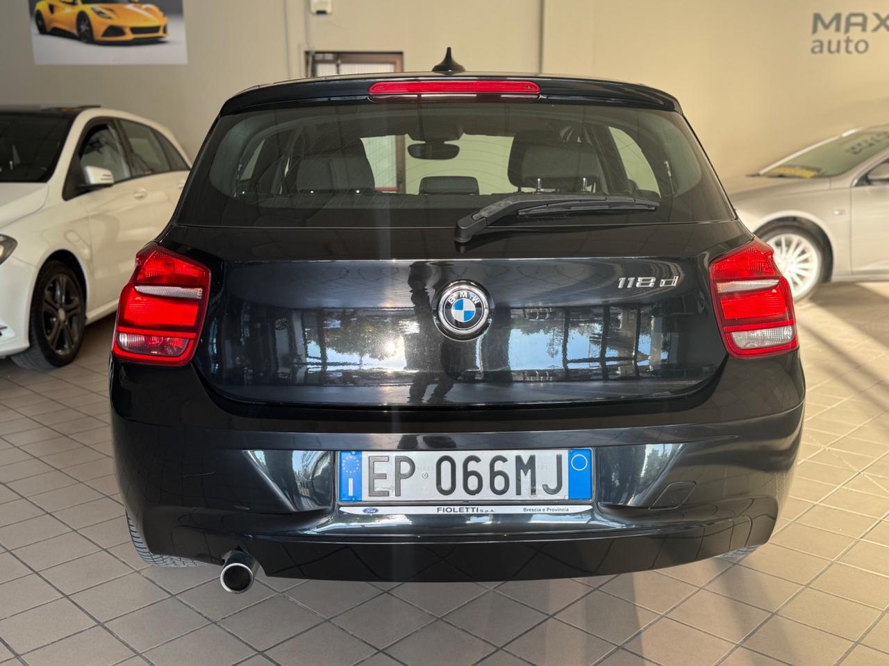 Bmw 118 118d 5p. Msport