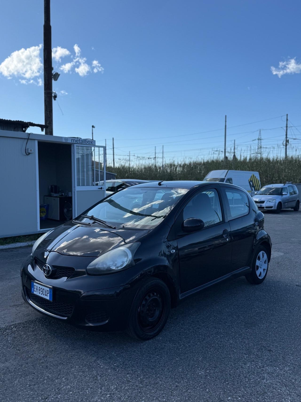 Toyota Aygo 1.0 12V VVT-i 5 porte