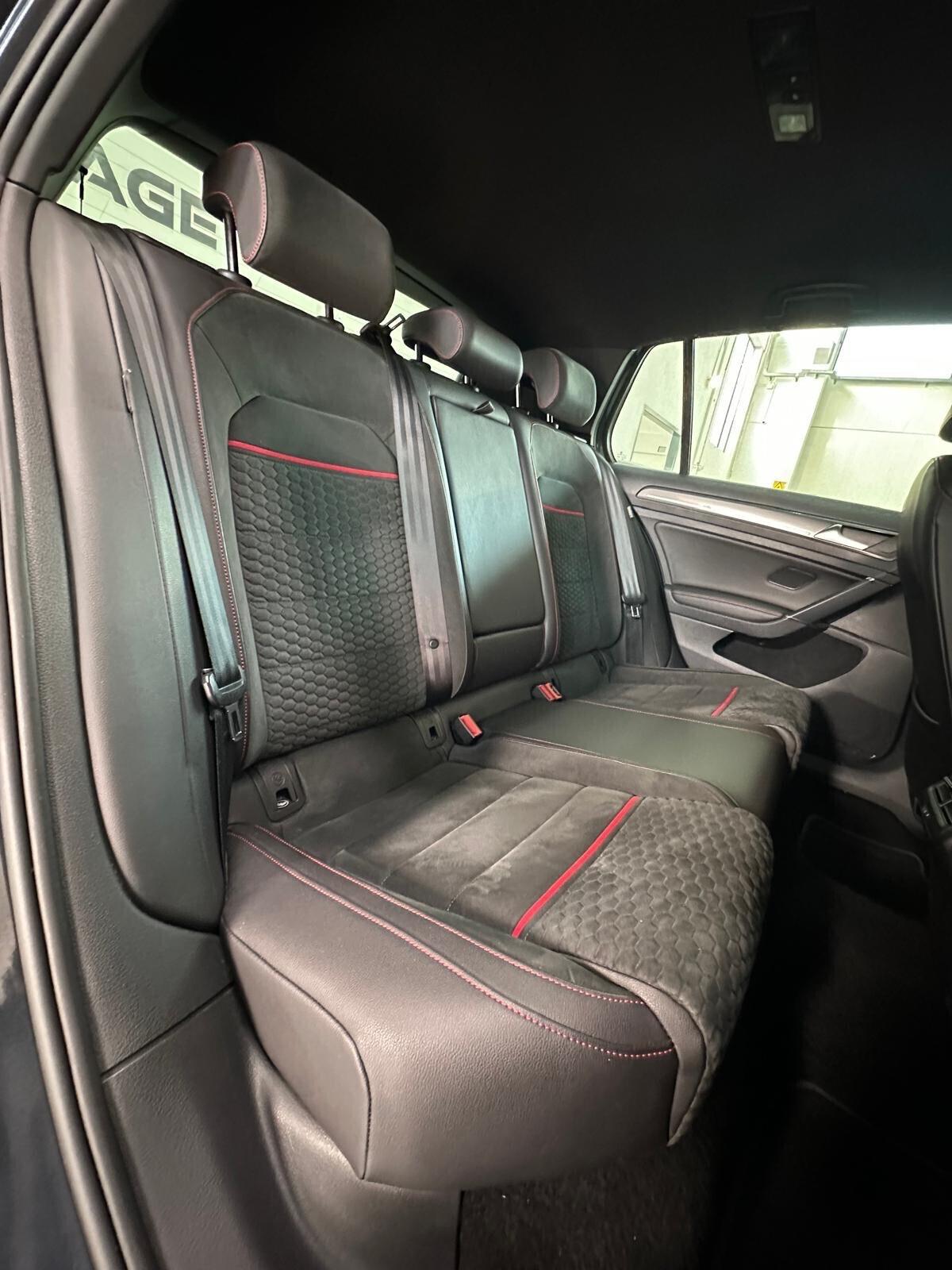 Volkswagen Golf GTI 2.0 245 CV TSI DSG 5p. BMT