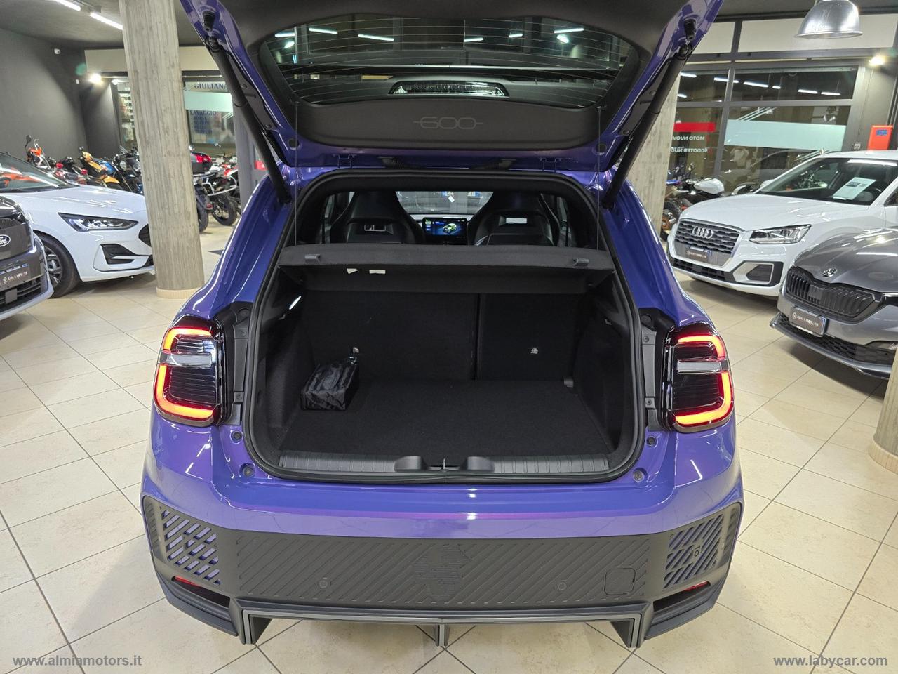 ABARTH 600e Scorpionissima