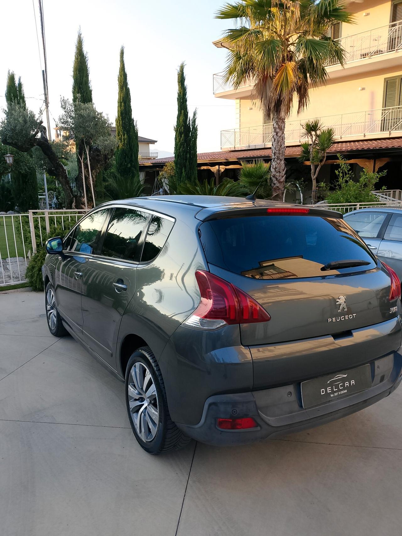 Peugeot 3008 1.6 HDi 115CV Allure