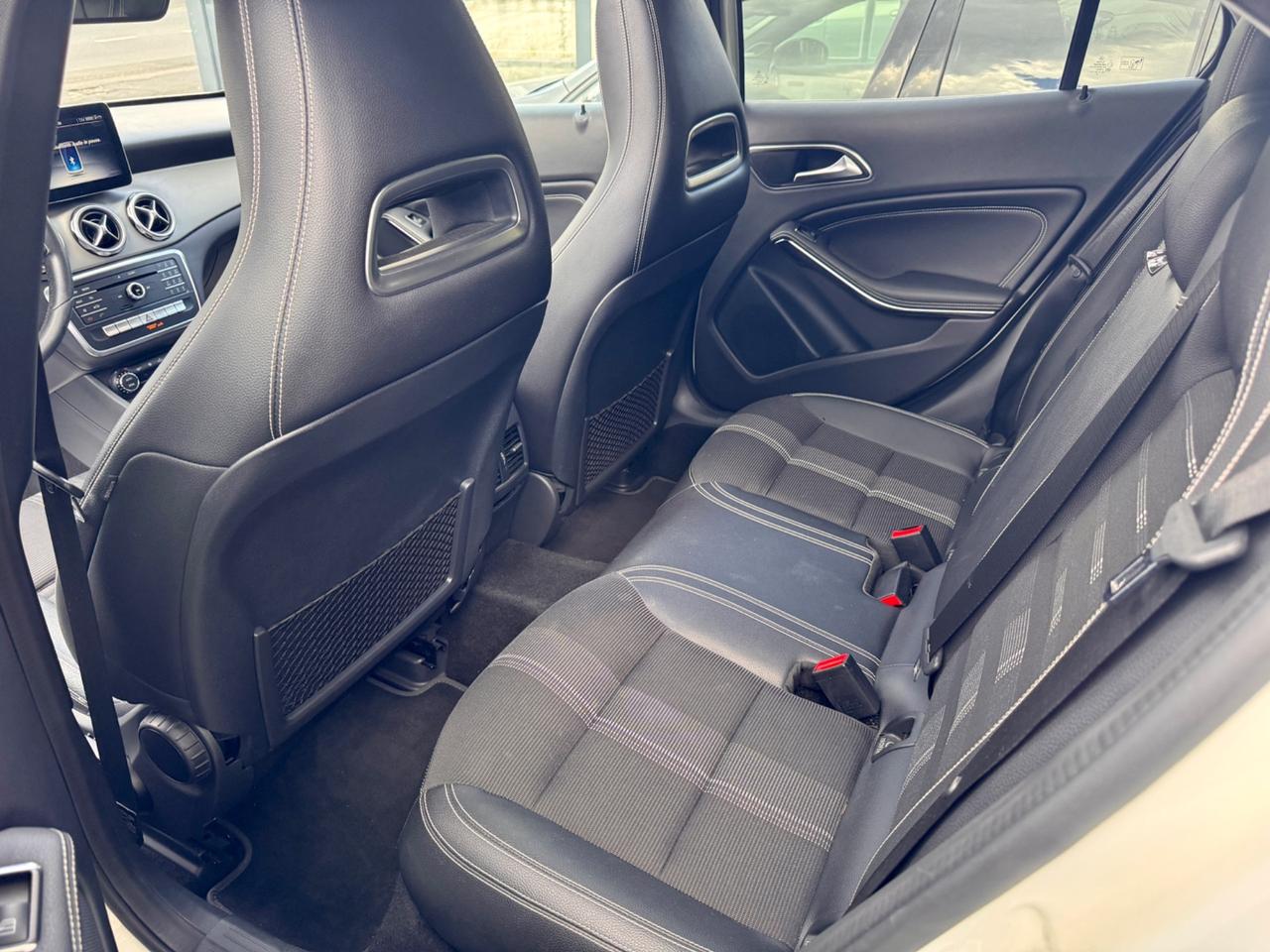 Mercedes-benz GLA 220 GLA 220 d Automatic Sport