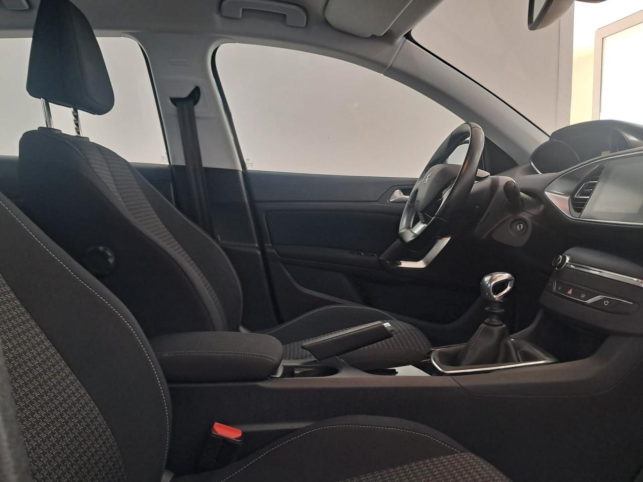 Peugeot 308 1.5 BlueHDi 130 S&S Active – 2ª Serie