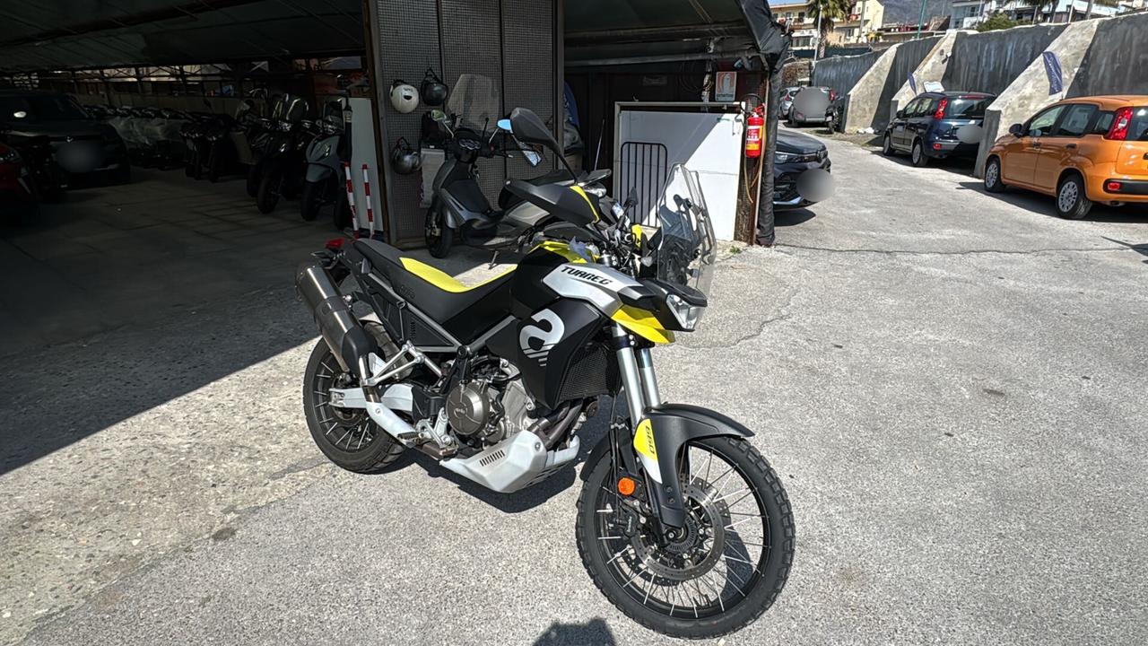 Aprilia Tuareg 660 del 2023 USATO