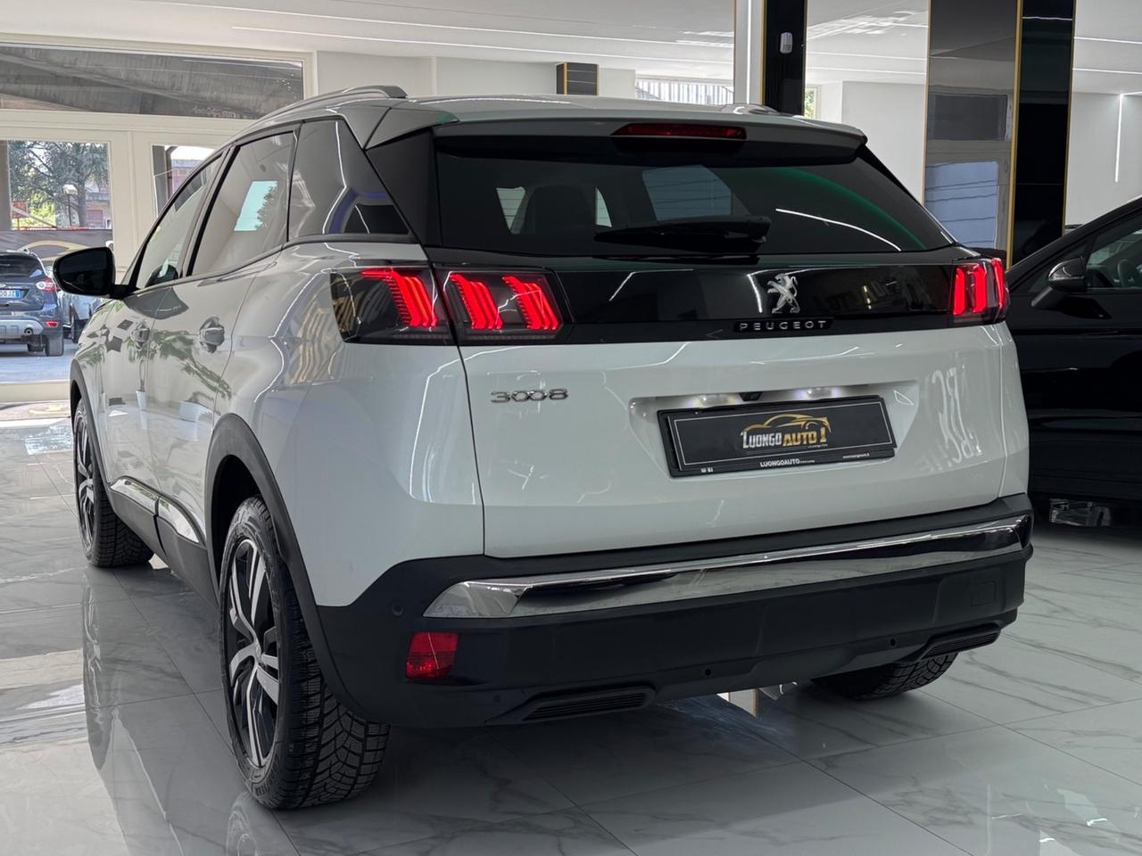 Peugeot 3008 130Cv EAT8 Allure Pack Iper Full