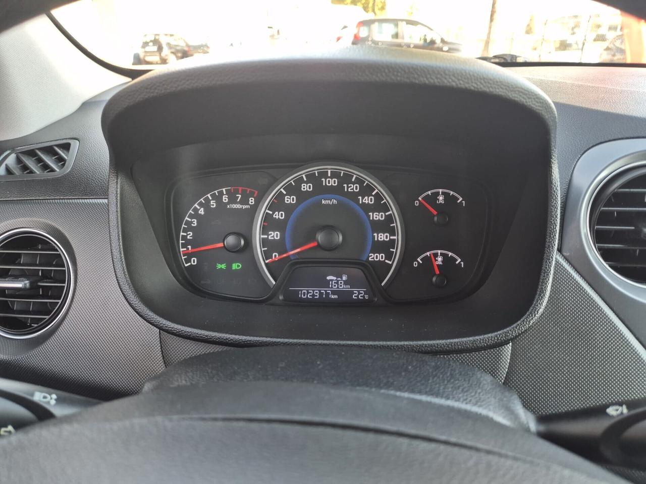 Hyundai i10 1.0 GPL Login E6B--Pass. Incluso!