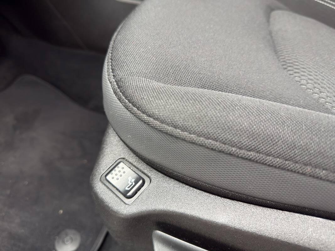 Jeep Renegade 1.6 mjt Limited 130cv Con NAVIGATORE