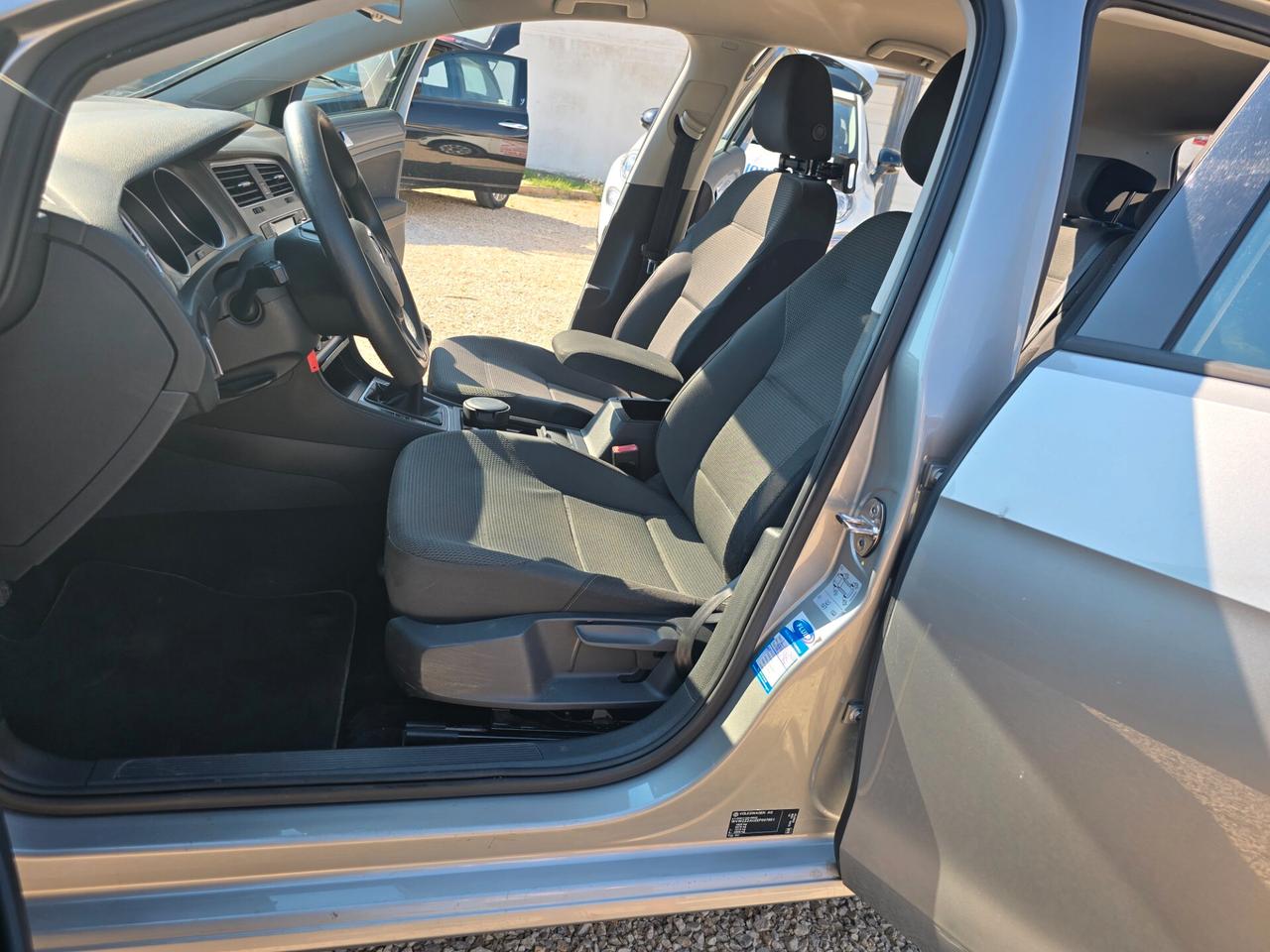 VW Golf 1.6 TDI 5p. 105CV BlueMotion Technology