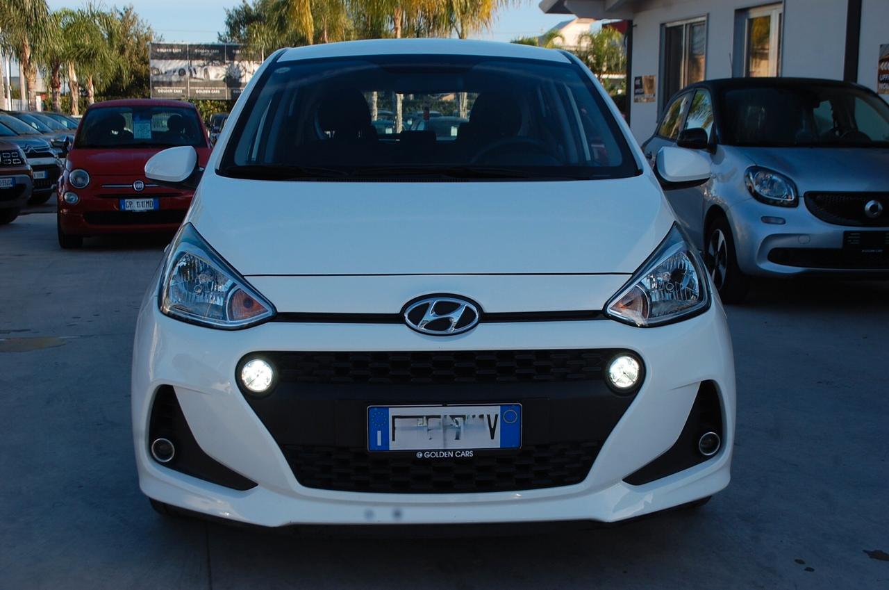 Hyundai i10 1.0 Bz 67CV Comfort Uff Italy Led USB Clima
