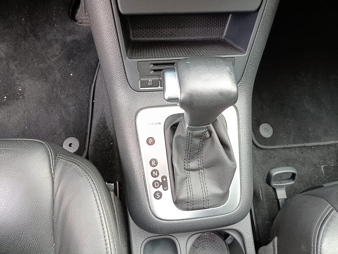 Volkswagen Tiguan 2.0 TDI DPF 4MOTION DSG Sport & Style