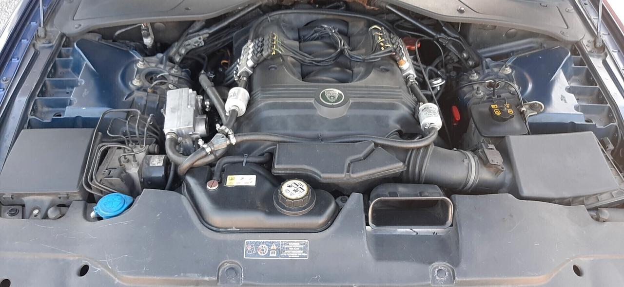 JAGUAR XJ XJ8 3.5 V8