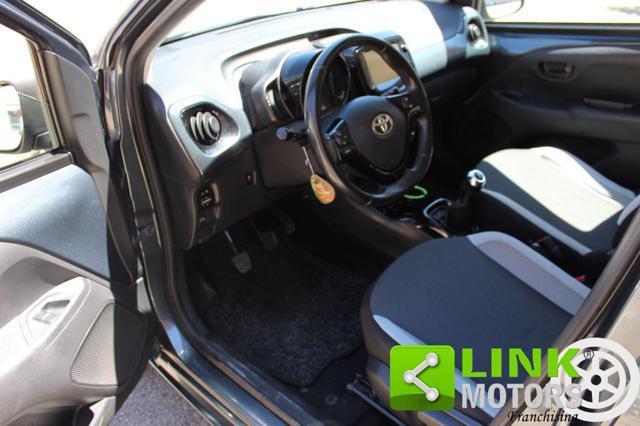 TOYOTA Aygo 1.0 VVT-i 69 CV 5 porte x-play Unico Proprietario