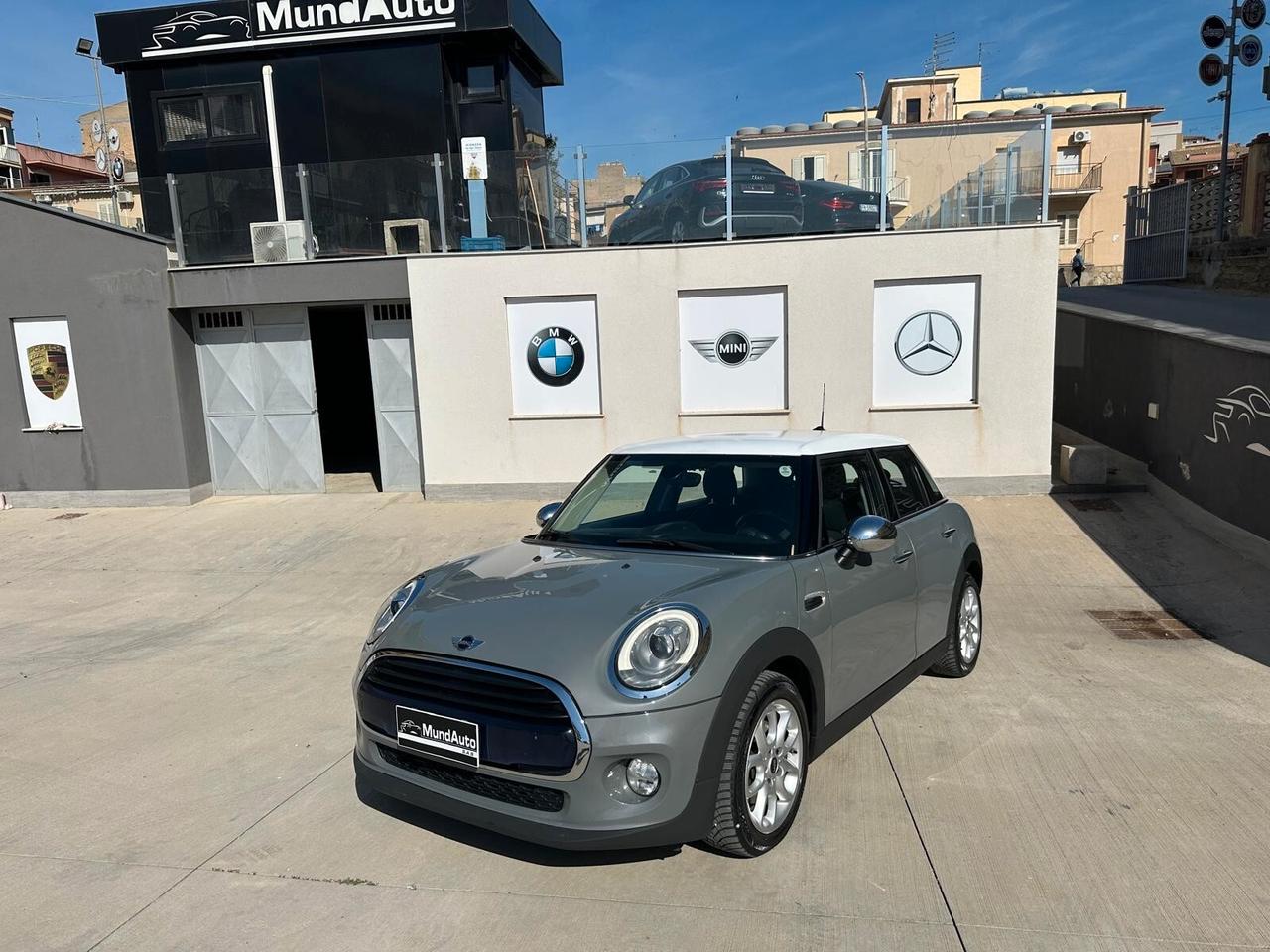 Mini Mini 1.5 Cooper D Automatica Neopatenati Business XL 5 porte