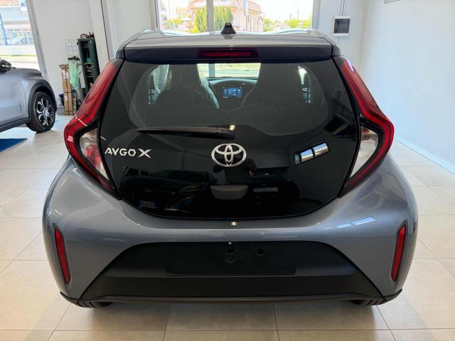TOYOTA Aygo X 1.0 VVT-i 72 CV 5 porte Active Km0