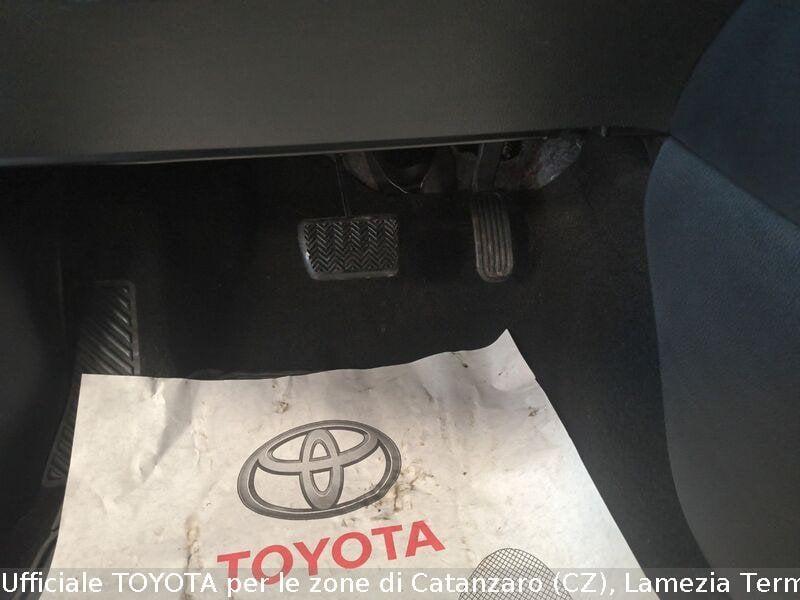 Toyota Yaris 1.5 Hybrid 5 porte Trend