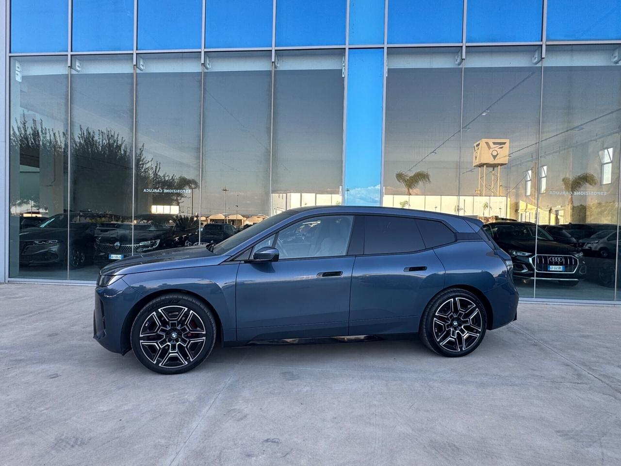 Bmw IX xDrive 45 Msport Pro - SUPER OFFERTA T-STOCK