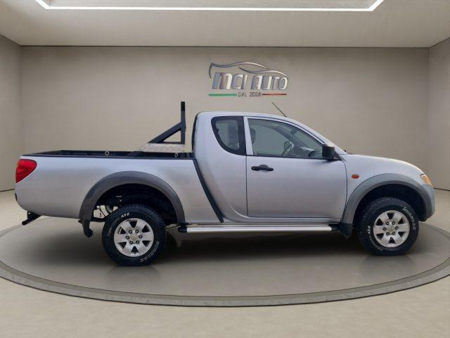 MITSUBISHI L200 2.5 DI-D/136CV Club Cab Intense