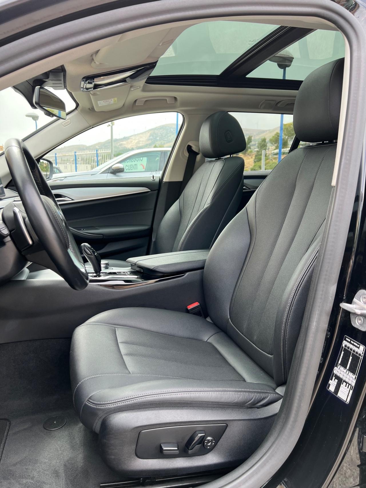 Bmw 520d xDrive Touring Luxury 2022
