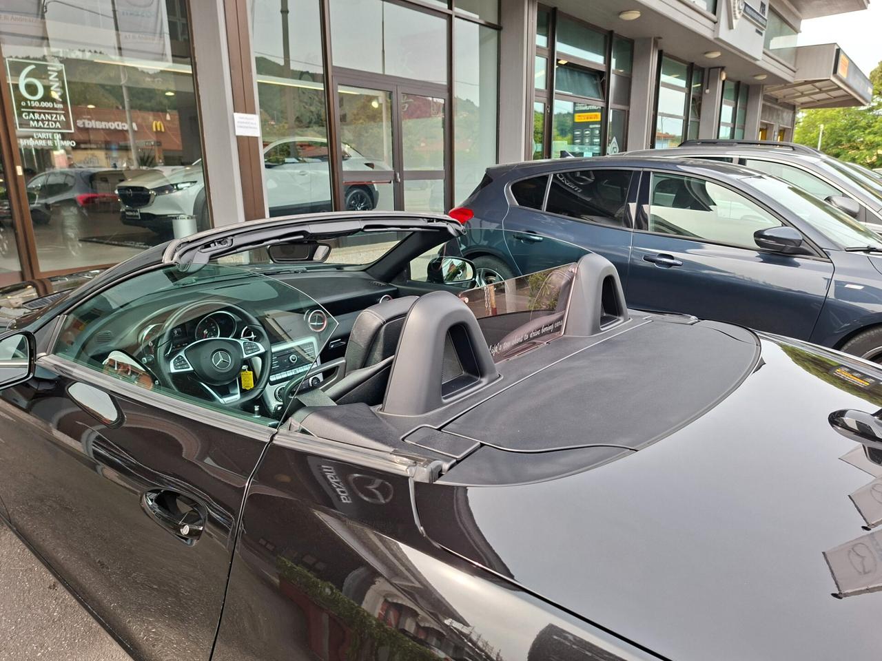 Mercedes-benz SLC 180 AMG line