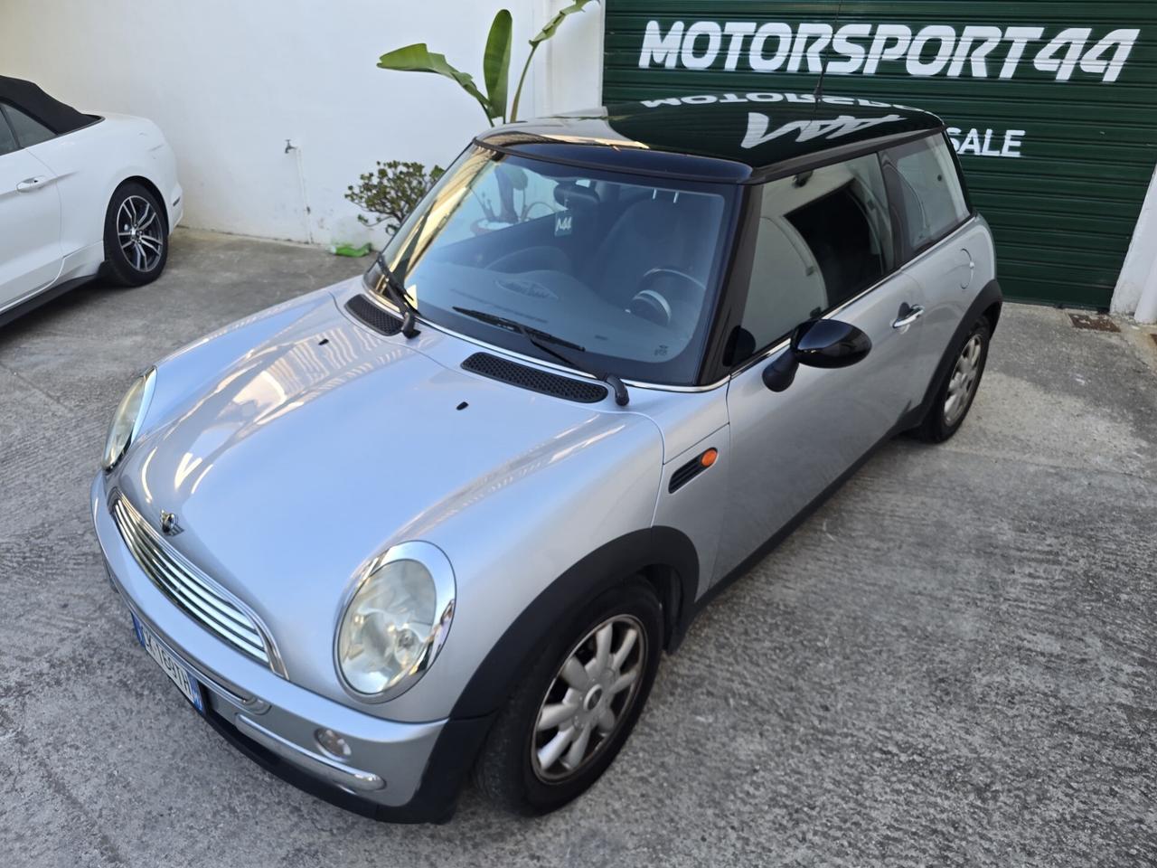 Mini 1.6 16V Cooper R50