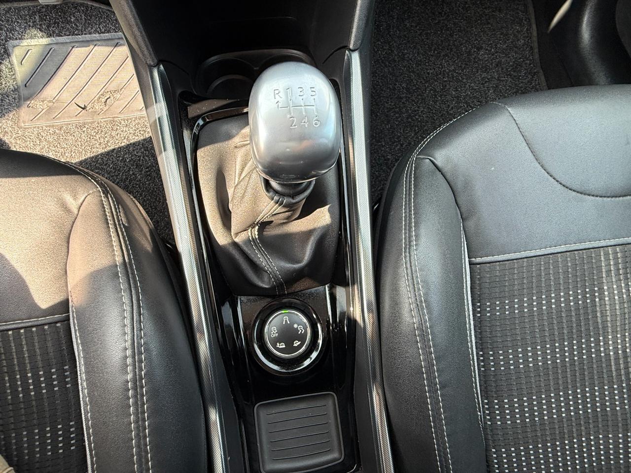 Peugeot 2008 1.6 e-HDi 115 CV Stop&Start Allure