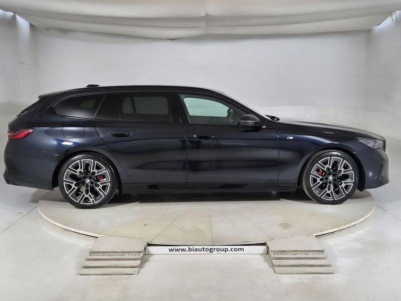 BMW Serie 5 Serie 5 G61 Touring 520d Touring 48V xdrive MSport Pro auto