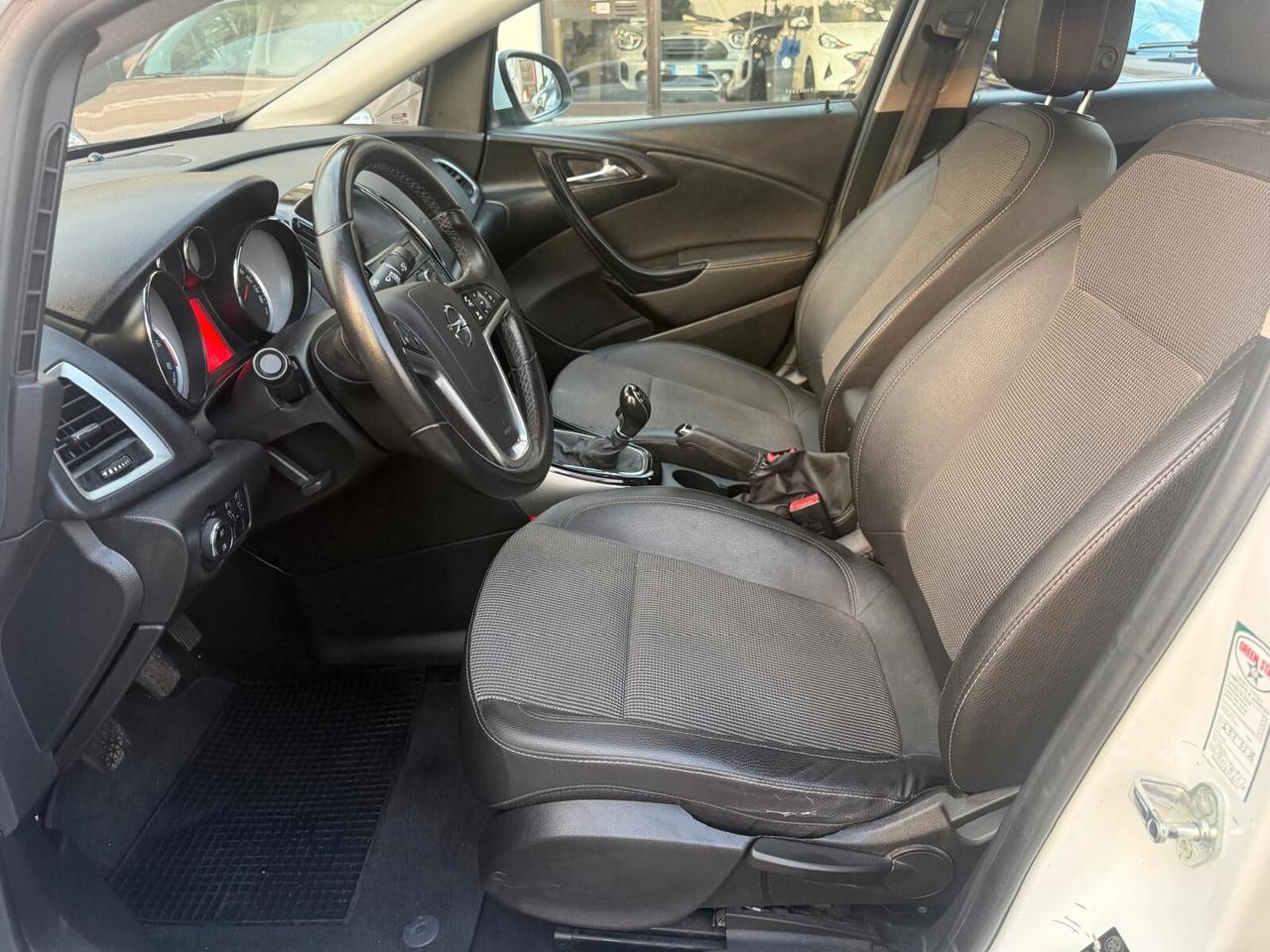 Opel Astra 1.6 CDTI EcoFLEX S&S 4 porte Cosmo