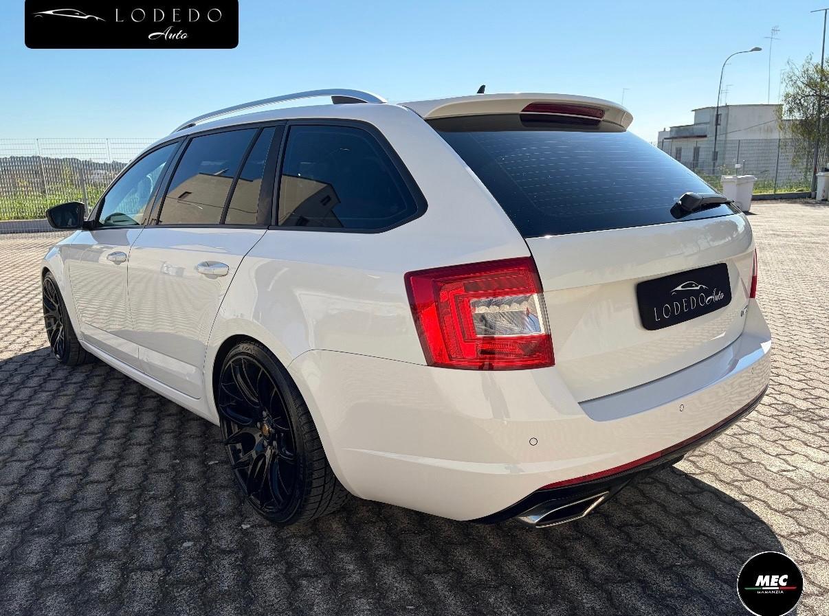 Skoda Octavia 2.0 TDI Wagon RS - 2013 “Bellissima”