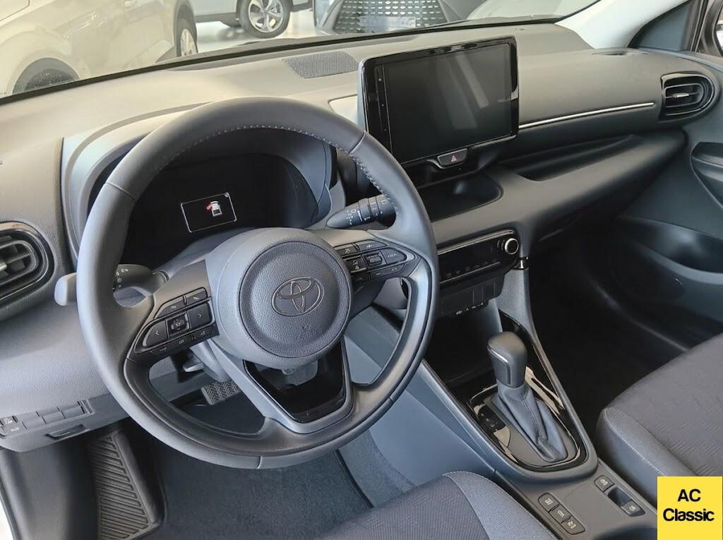 Toyota Yaris Trend 1.5 Hybrid (92 cv) Km 0