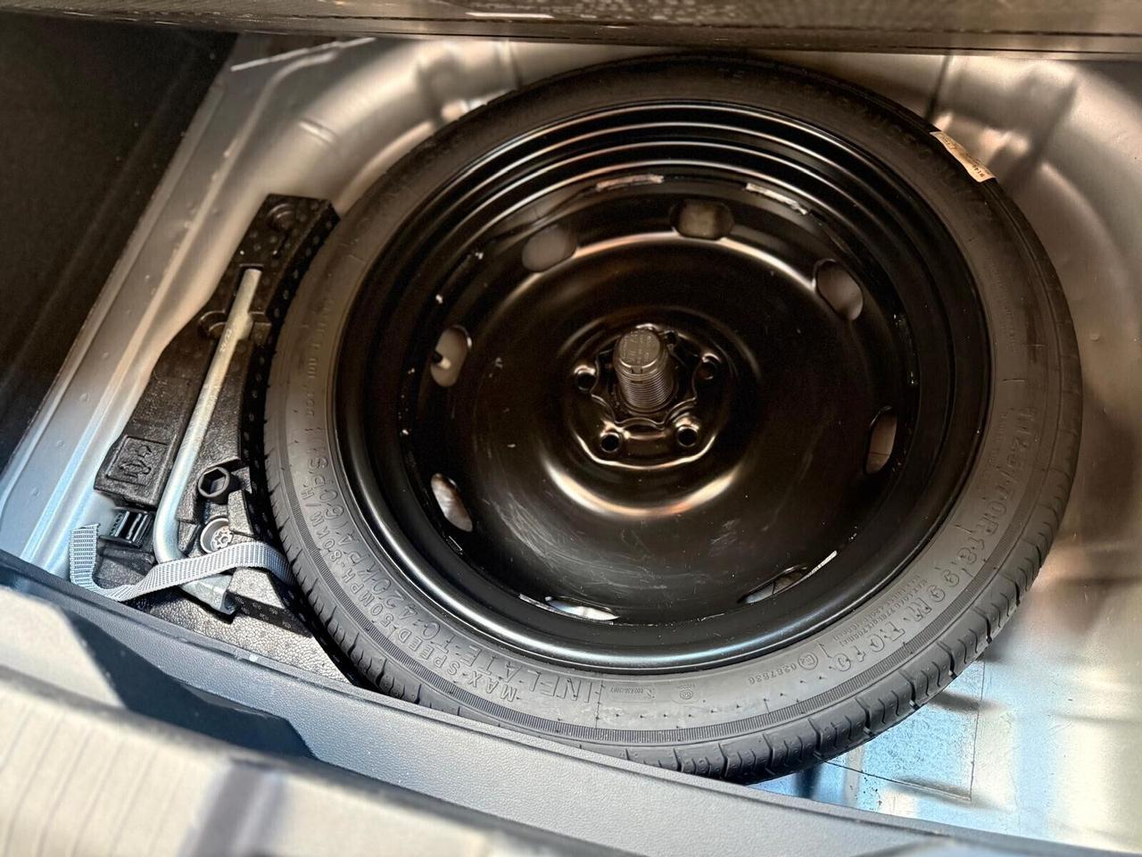 Volkswagen T-Roc 2.0 TDI 116cv 2023 UNICA