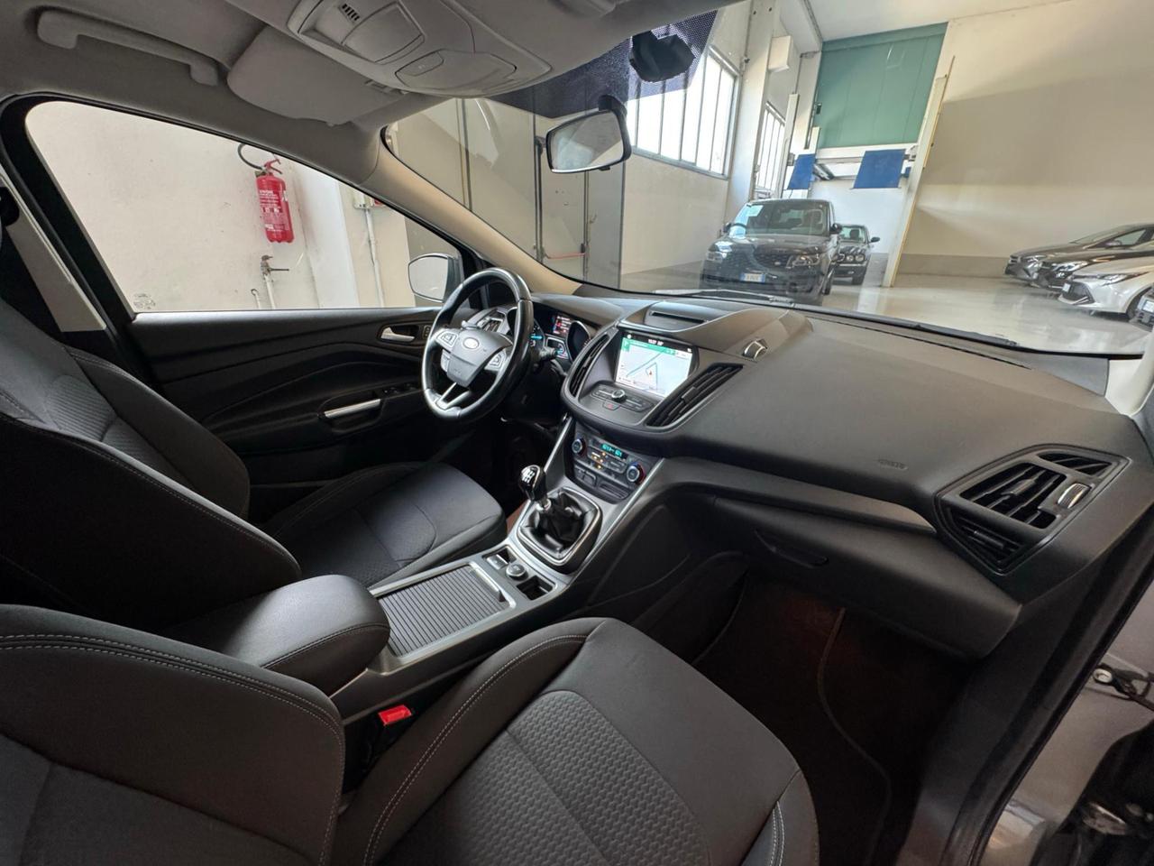 Ford Kuga 1.5 tdci Titanium s&s 2wd 120cv my18