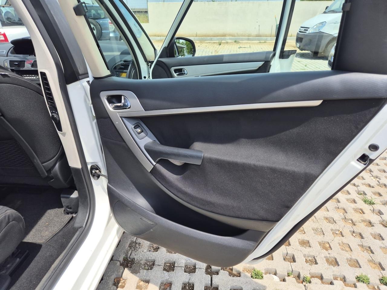 Citroen C4 Picasso 1.6 HDi 110 FAP Exclusive