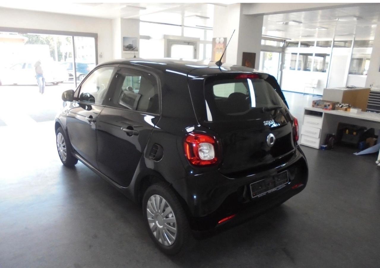 Smart ForFour 70 1.0 Passion C Manuale