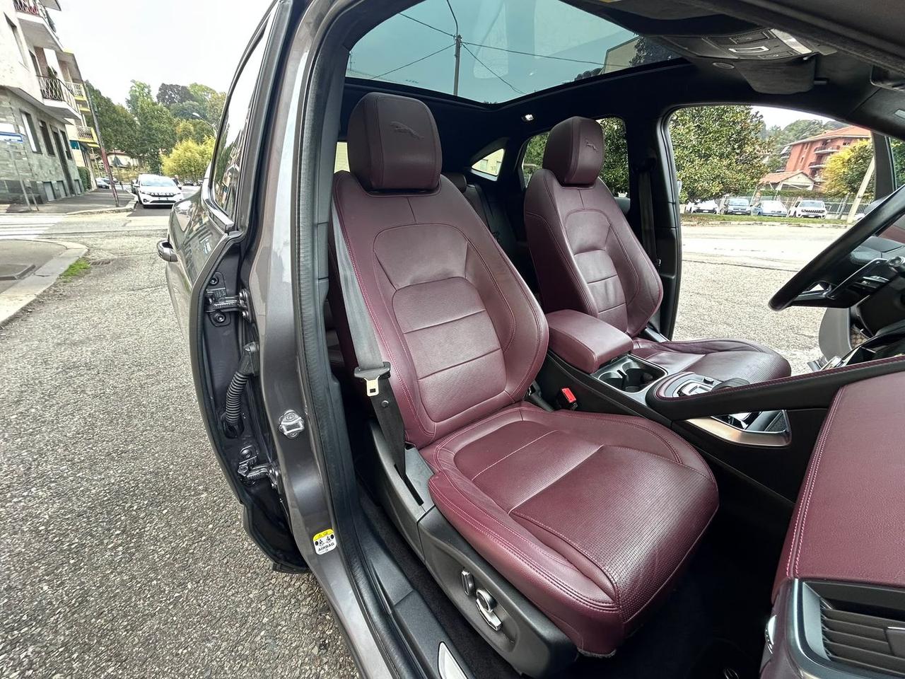 Jaguar E-Pace R-Dynamic D FULL OPTIONAL #50486