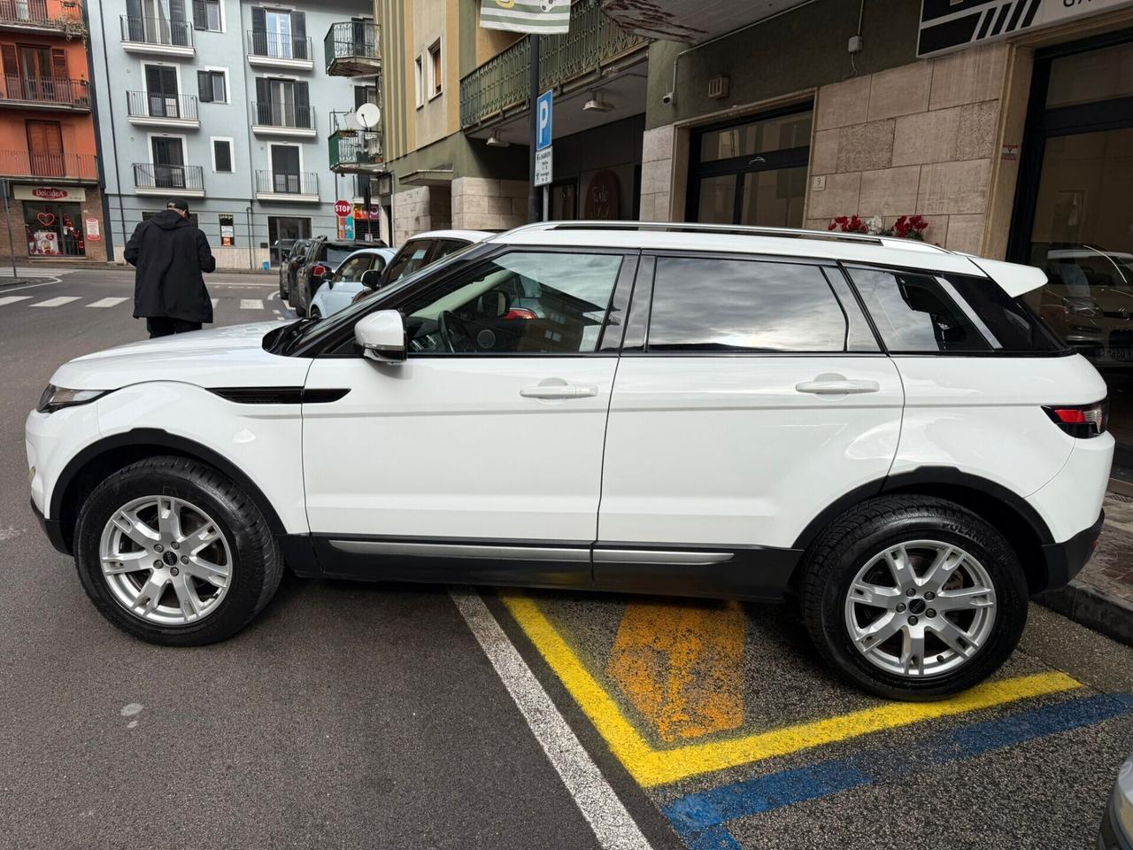 Land Rover Range Evoque 2.2 TD4 5p. Prestige 4x4