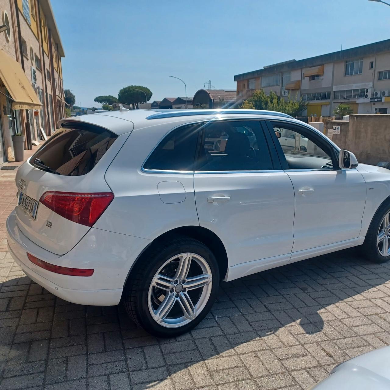 PERFETTA Q5 2.0 TDI AUTOMATICA 4X4