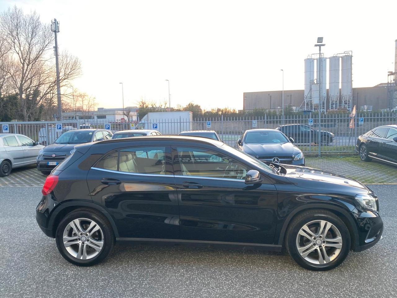 Mercedes-benz GLA 200 CDI Automatic 4Matic Premium