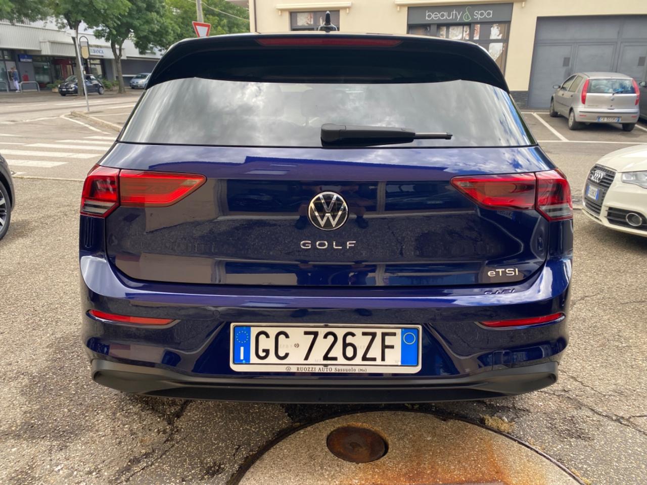 Volkswagen Golf 1.0 eTSI EVO DSG Life